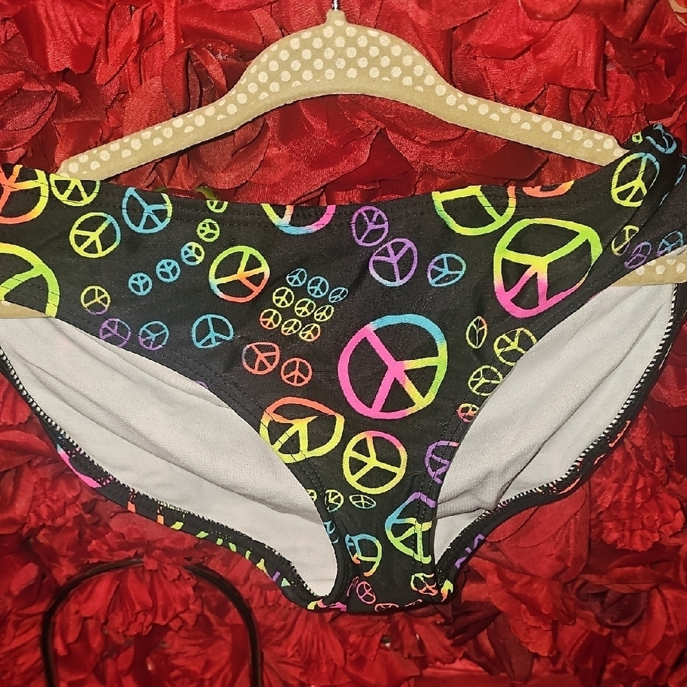 Xhilaration Girls Colorful Peace Sign Bikini Size 7/8